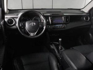 Внедорожник Toyota RAV4 2016 года, 2120000 рублей, Минеральные Воды