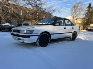 Седан Toyota Sprinter 1988 года, 197000 рублей, Красноярск