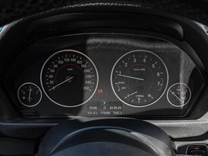 Седан BMW 3 серия 2015 года, 2360000 рублей, Краснодар