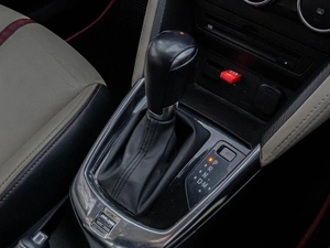 Хетчбэк Mazda Demio 2015 года, 1120000 рублей, Краснодар