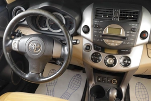 Внедорожник Toyota RAV4 2007 года, 1269000 рублей, Тюмень