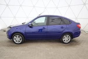 Лифтбек ВАЗ (LADA) Granta 2024 года, 880000 рублей, Обнинск
