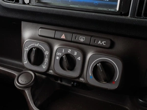 Хетчбэк Toyota Passo 2014 года, 599000 рублей, Тюмень