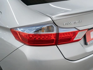 Седан Honda Grace 2014 года, 1170000 рублей, Красноярск