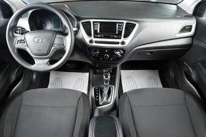 Седан Hyundai Solaris 2019 года, 1359000 рублей, Тюмень