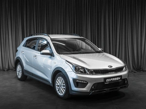 Хетчбэк Kia Rio X-Line 2018 года, 1249000 рублей, Тюмень