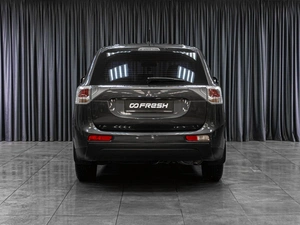 Внедорожник Mitsubishi Outlander 2013 года, 1605000 рублей, Тюмень