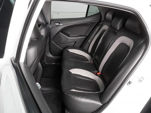 Седан Kia Optima 2012 года, 1598000 рублей, Минеральные Воды