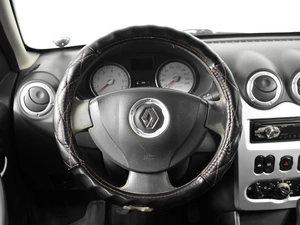 Хетчбэк Renault Sandero 2012 года, 489900 рублей, Казань