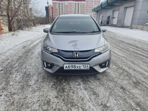 Хетчбэк Honda Fit 2013 года, 890000 рублей, Красноярск