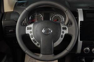 Внедорожник Nissan X-Trail 2012 года, 1329000 рублей, Тюмень