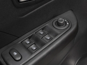 Внедорожник Renault Kaptur 2019 года, 1350000 рублей, Омск