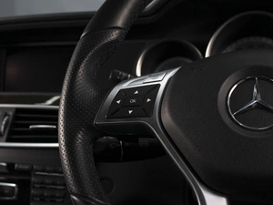 Седан Mercedes-benz C-класс 2012 года, 1800000 рублей, Омск