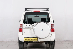 Внедорожник Mitsubishi Pajero Mini 2004 года, 499000 рублей, Красноярск