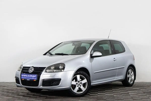 Хетчбэк Volkswagen Golf 2008 года, 559000 рублей, Сургут