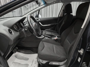 Хетчбэк Peugeot 308 2011 года, 515000 рублей, Красноярск