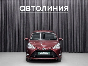 Хетчбэк Toyota Vitz 2019 года, 1149000 рублей, Красноярск