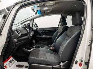 Хетчбэк Honda Fit 2014 года, 700000 рублей, Красноярск