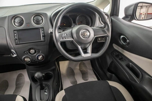 Хетчбэк Nissan Note 2017 года, 959000 рублей, Барнаул