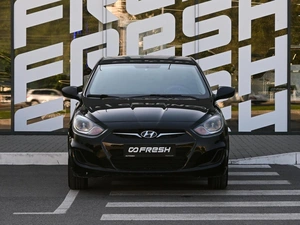 Седан Hyundai Solaris 2012 года, 819000 рублей, Волгоград