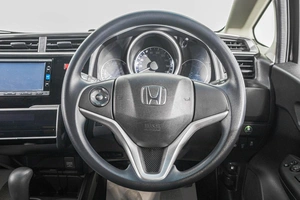 Хетчбэк Honda Fit 2016 года, 1149000 рублей, Барнаул