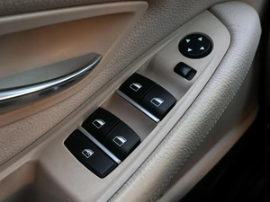 Седан BMW 5 серия 2013 года, 1499000 рублей, Волгоград