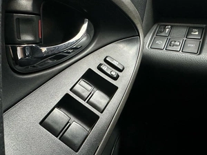 Внедорожник Toyota RAV4 2011 года, 1495000 рублей, Красноярск