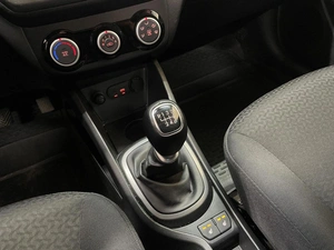 Седан Kia Rio 2015 года, 980000 рублей, Ярославль