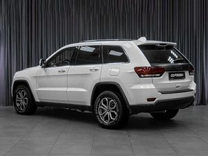 Внедорожник Jeep Grand Cherokee 2014 года, 2189000 рублей, Тюмень