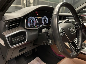 Седан Audi A6 2019 года, 3300000 рублей, Красноярск