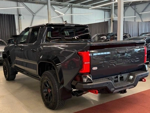 Пикап Toyota Tacoma 2025 года, 10490000 рублей, Павловская Слобода