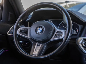 Седан BMW 3 серия 2019 года, 3130000 рублей, Волгоград