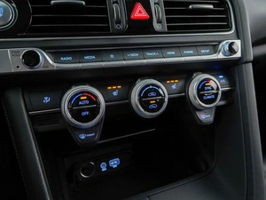Седан Genesis G70 2019 года, 2477999 рублей, Москва