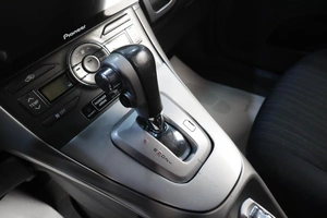 Хетчбэк Toyota Auris 2007 года, 829000 рублей, Челябинск