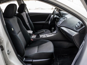 Седан Mazda 3 2012 года, 1325000 рублей, Краснодар