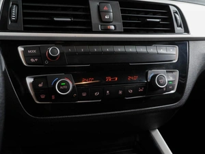 Хетчбэк BMW 1 серия 2017 года, 1542070 рублей, Воронеж