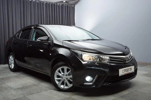 Седан Toyota Corolla 2013 года, 1299000 рублей, Красноярск