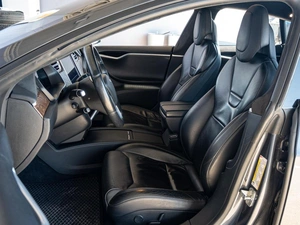 Лифтбек Tesla Model S 2017 года, 3200000 рублей, Краснодар