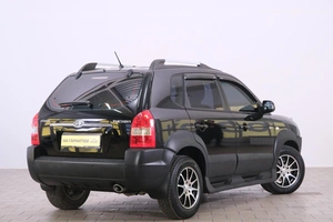 Внедорожник Hyundai Tucson 2006 года, 1049000 рублей, Омск