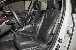 Седан Volvo S60 2012 года, 870000 рублей, Ульяновск