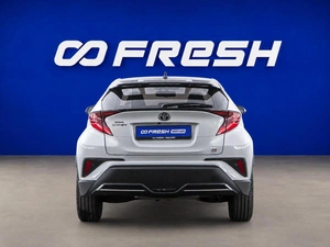 Внедорожник Toyota C-HR 2021 года, 3299777 рублей, Москва