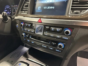 Седан Genesis G80 2017 года, 1890000 рублей, Красноярск