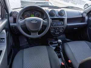 Седан ВАЗ (LADA) Granta 2017 года, 499000 рублей, Саратов