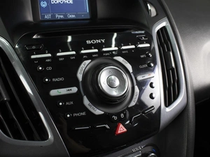 Седан Ford Focus 2012 года, 780000 рублей, Омск