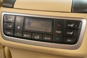 Внедорожник Toyota Highlander 2014 года, 2799000 рублей, Барнаул