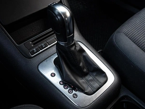 Внедорожник Volkswagen Tiguan 2012 года, 1020000 рублей, Краснодар