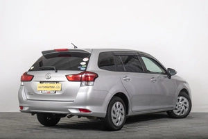 Универсал Toyota Corolla Fielder 2019 года, 1429000 рублей, Томск