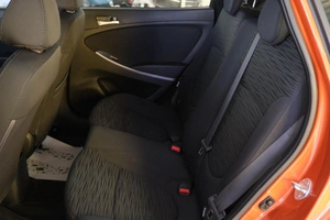 Хетчбэк Hyundai Solaris 2015 года, 989000 рублей, Омск