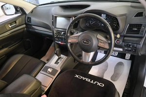 Универсал Subaru Outback 2011 года, 1599000 рублей, Омск