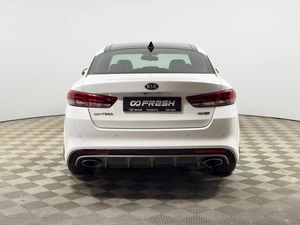 Седан Kia Optima 2017 года, 1763100 рублей, Казань